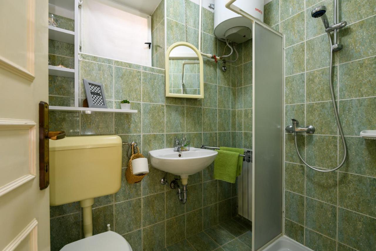 Apartman Aleksandra Pula Extérieur photo
